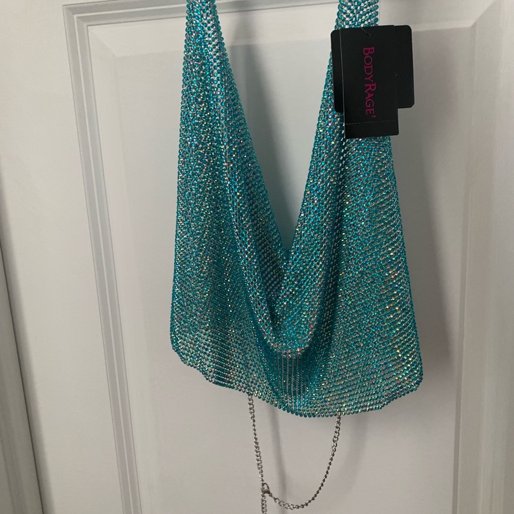 Turquoise Drape Chain Top - Picture 2 of 6